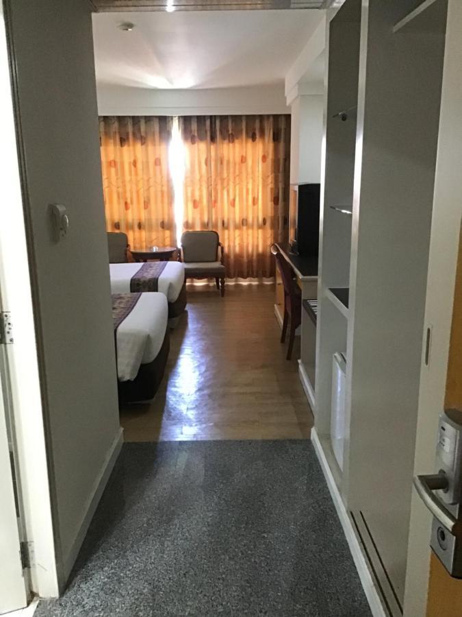 Tonkoon Hotel Ούντον Τάνι Εξωτερικό φωτογραφία